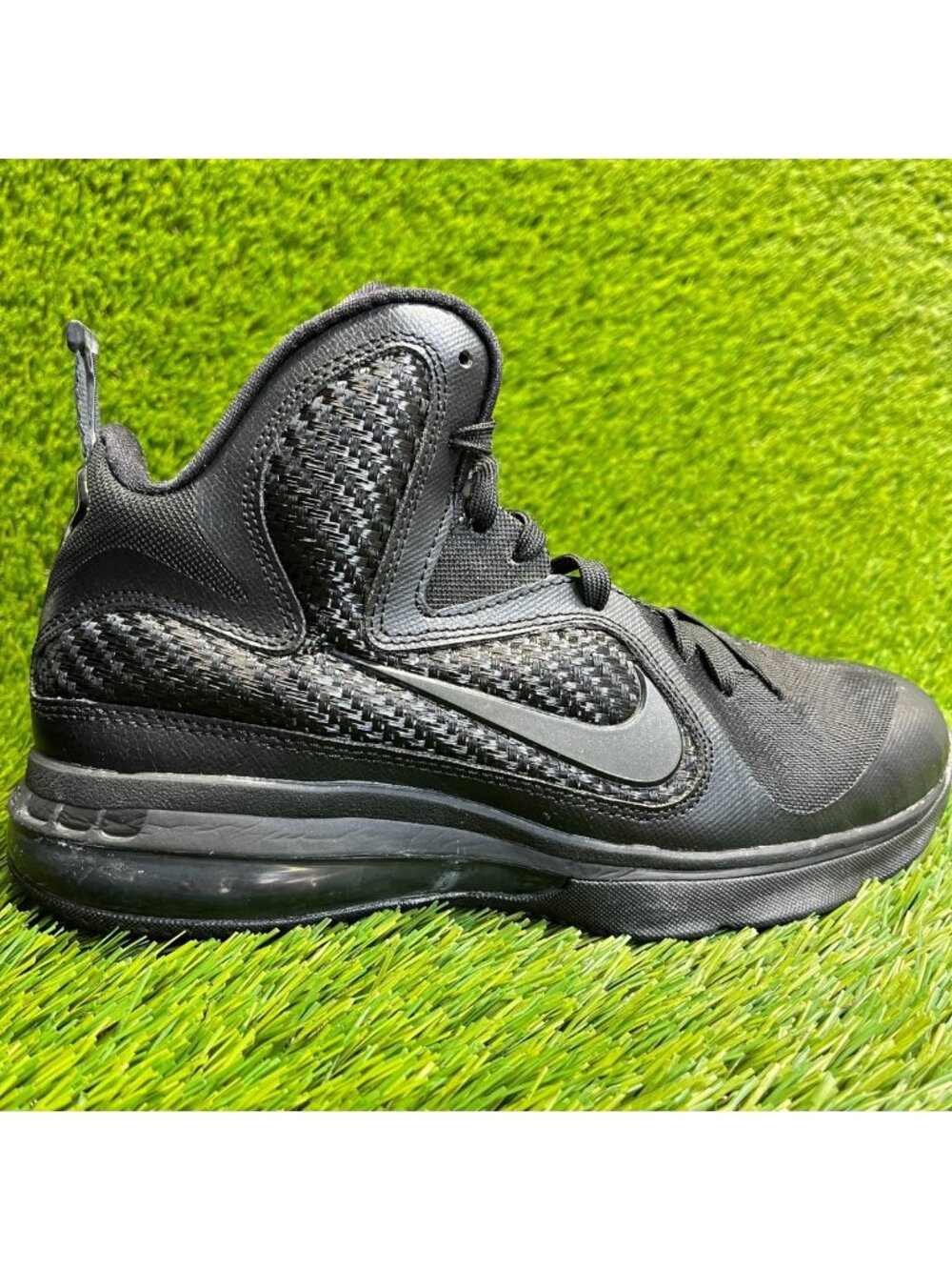 Nike Lebron 9 Boys Size 6Y Triple Black Athletic Basketball Shoes‎ Sneakers